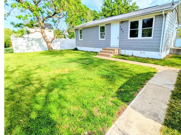 107 Lee Rd, Chester, MD 21619
