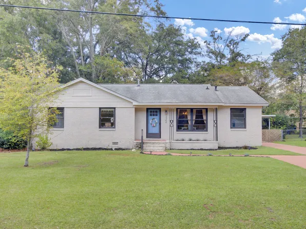 3344 Londonderry Rd, North Charleston, SC 29420