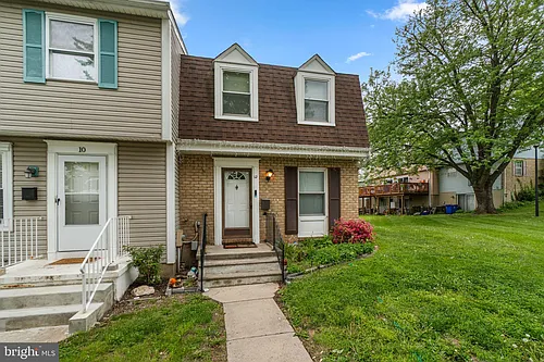 12 Coats Bridge Pl #2F Photo 1