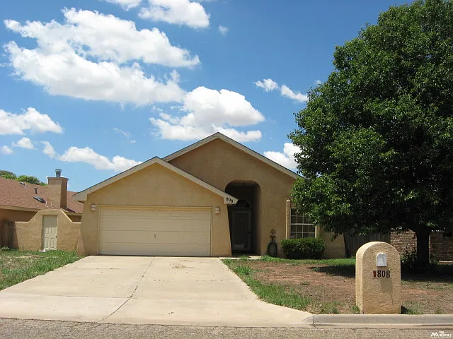 2 bed, 1504 sqft, $1,300 — Photo 1