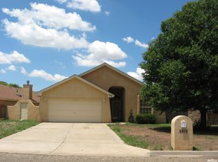 808 Laurelwood Dr, Clovis, NM 88101