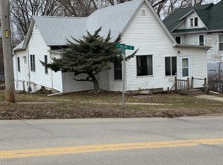 309 Walnut St, Colfax, IA 50054