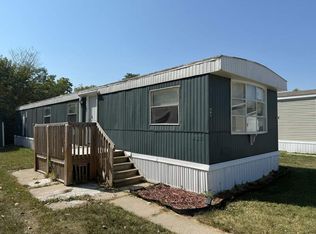 2737 W Washington Ctr #64, Fort Wayne, IN 46818