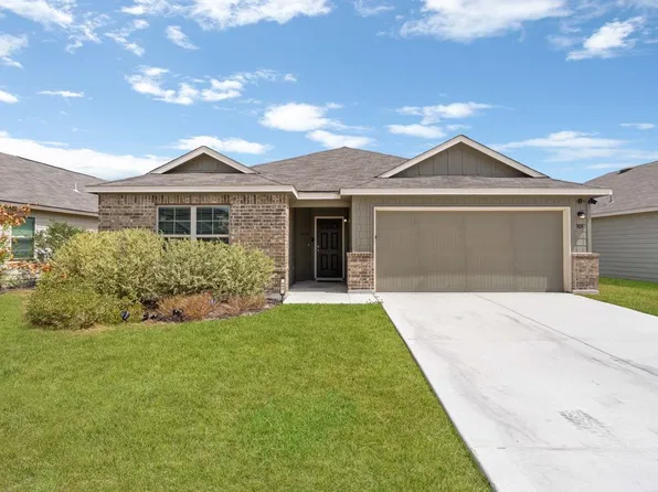 805 Stonemanor Bay, Seguin, TX