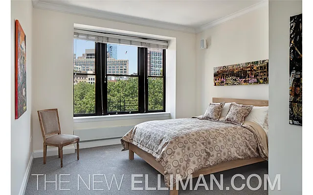 Rented by Douglas Elliman | media 35