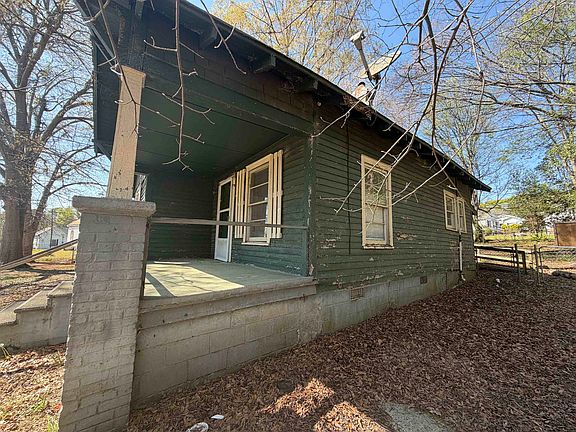 5th image of 407 Willow St