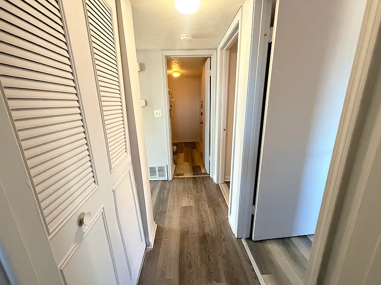 3335 Breckenridge Ln #1 — Photo 6