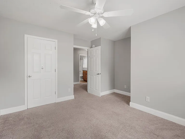 6204 Perry Ave — Photo 16