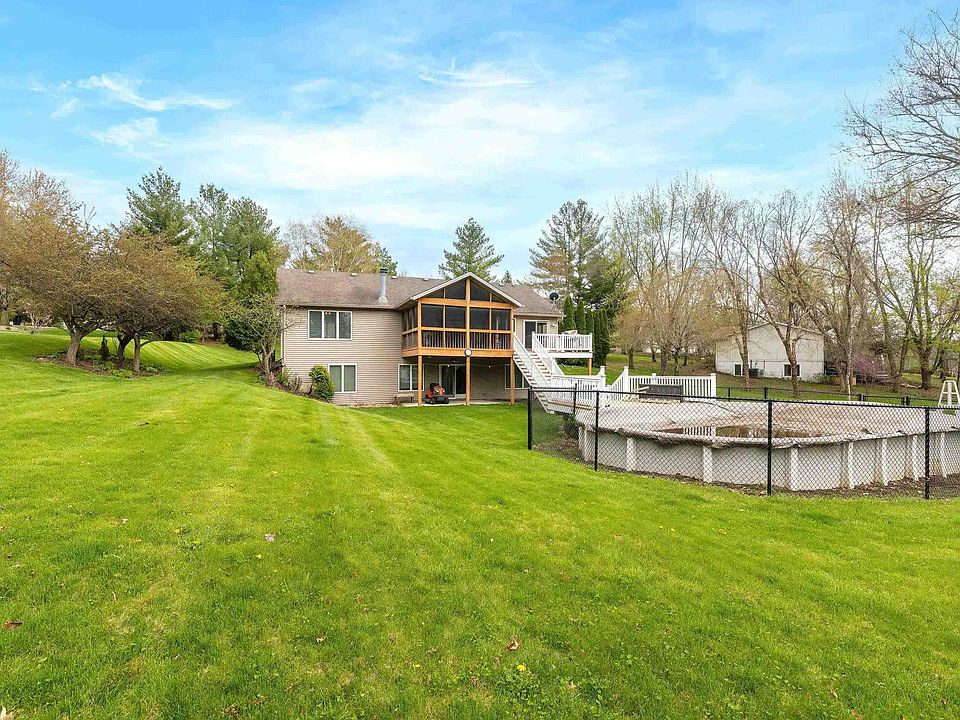 6 Aspen Dr, Blue Grass, IA 52726 Zillow