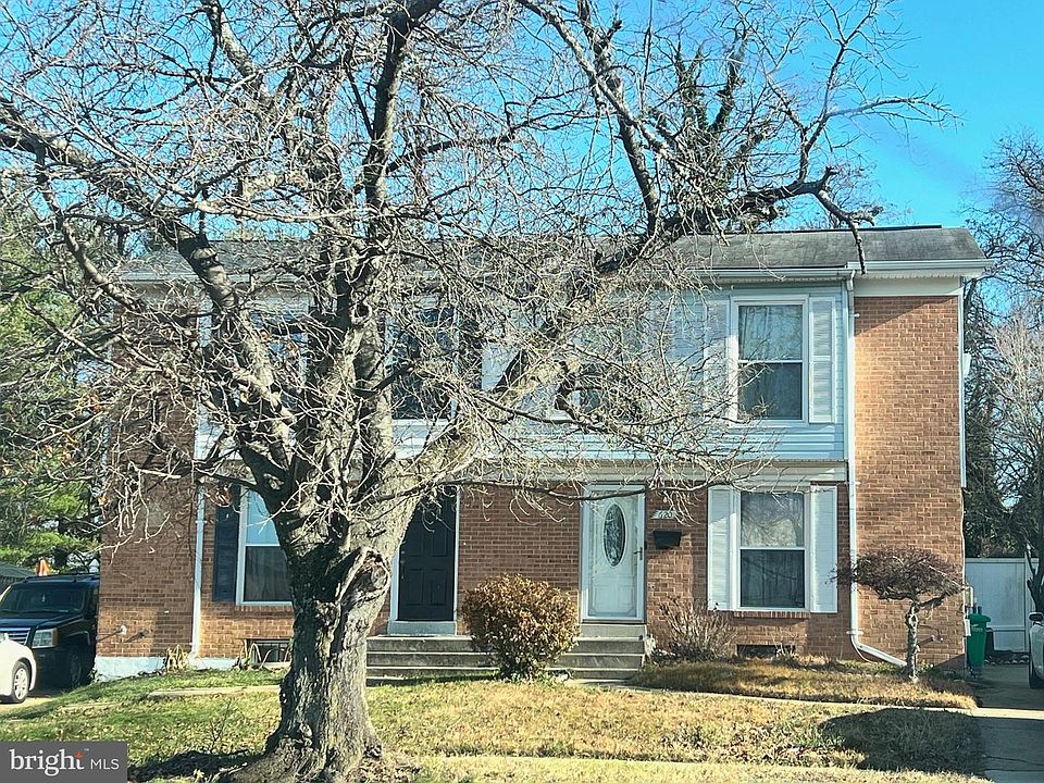 1st image of 620 Suffolk Ave
