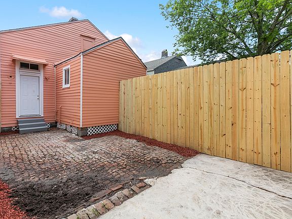 5th image of 2223 Saint Ann St