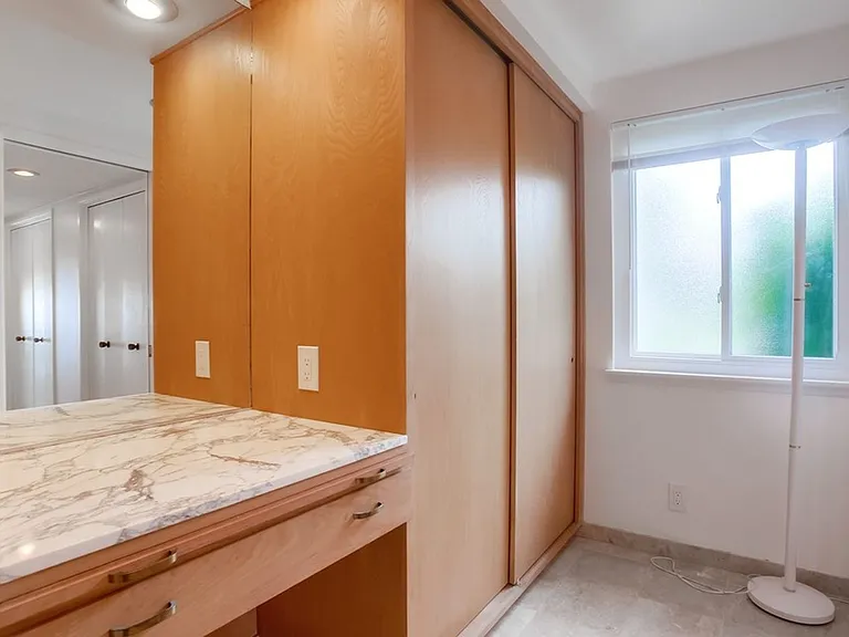8302 Prestwick Dr — Photo 45