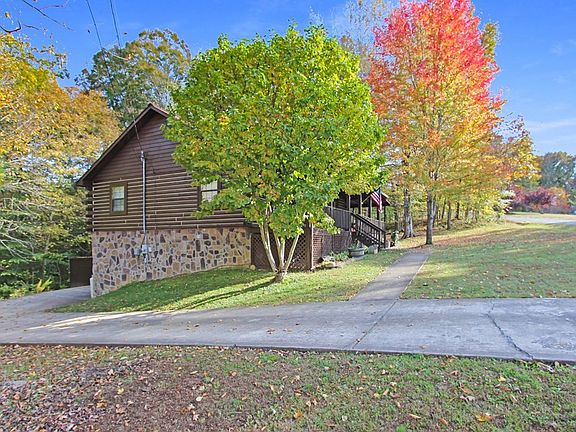 2nd image of 139 Dogwood Dr