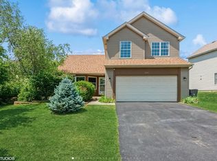 1371 Longford Cir, Elgin, IL