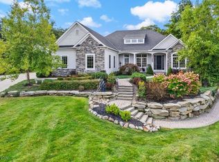 8150 Butler Hill Dr, Concord Township, OH 44077