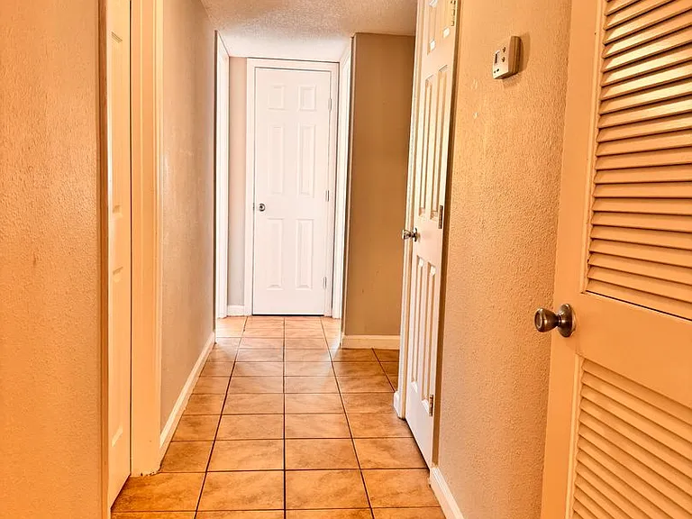 3916 Corrida Ct #3 — Photo 5