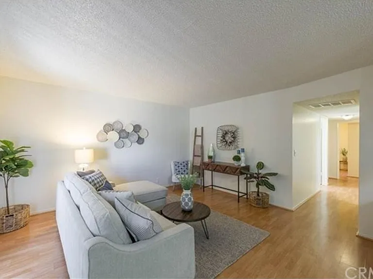 1412 N Cherry St #2 — Photo 8