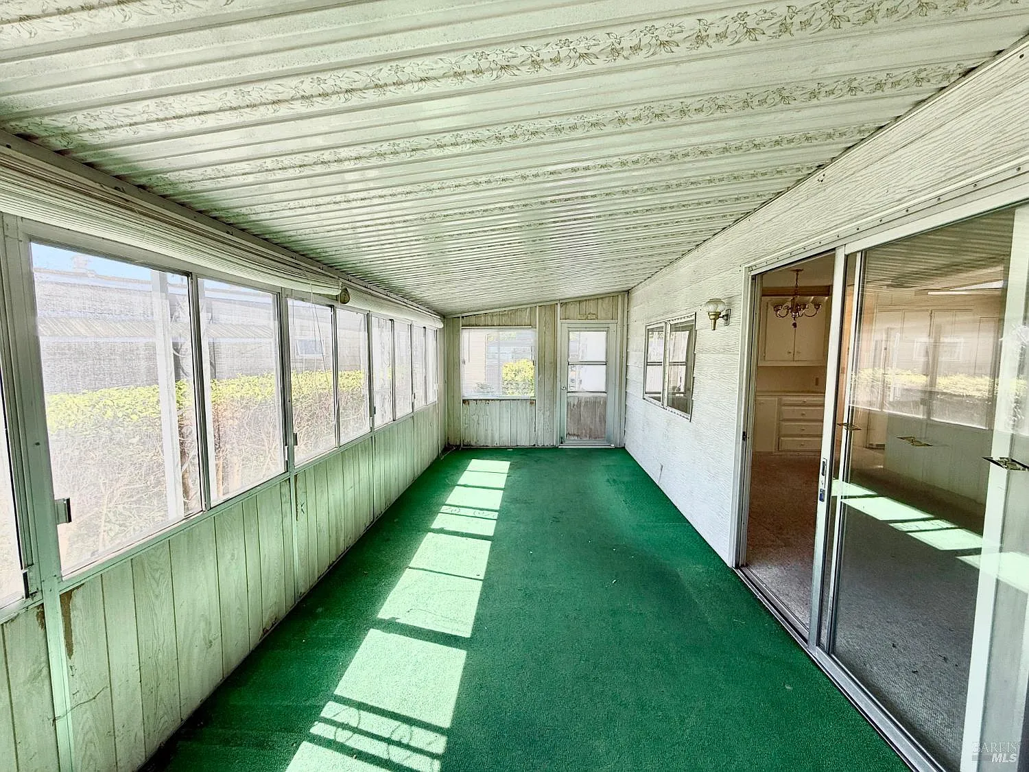 212 Cazares Circle - Photo 3