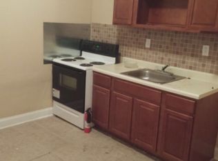 1225 N 54th St #1F, Philadelphia, PA 19131