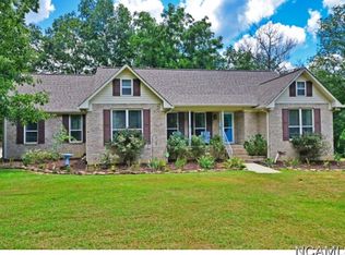 820 County Road 1225, Vinemont, AL 35179