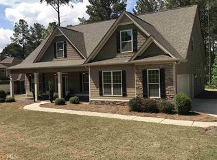 181 Austin Storey Cir, Newnan, GA 30263