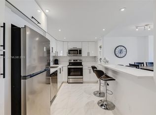 Ocean Reserve, Sunny Isles Beach, FL 33160