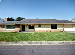 2328 S Edgewood St, Seaside, OR 97138