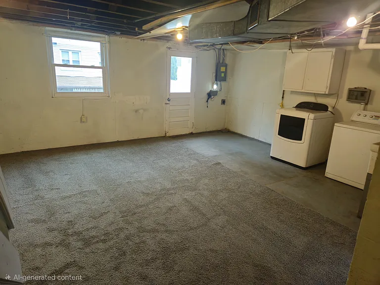 2349 2nd St — Photo 9