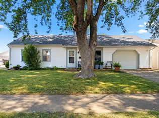 2127 Dominion Ave, Pekin, IL 61554