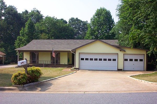 1st image of 1224 Autumnridge Dr