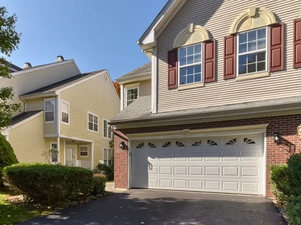 219 Warbler Dr #219, Wayne Twp., NJ 07470