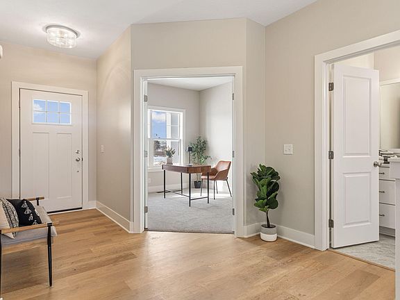 4th image of 11913 Smithfield Dr