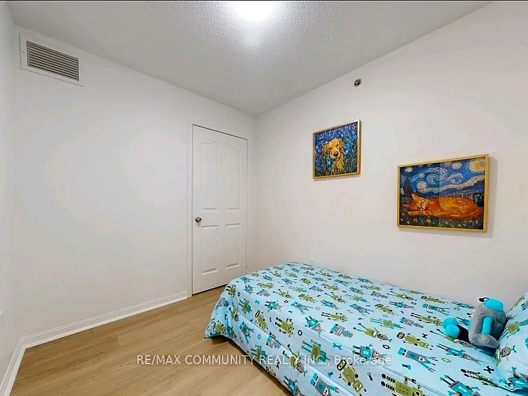 5225 Finch Ave E #423 — Photo 20
