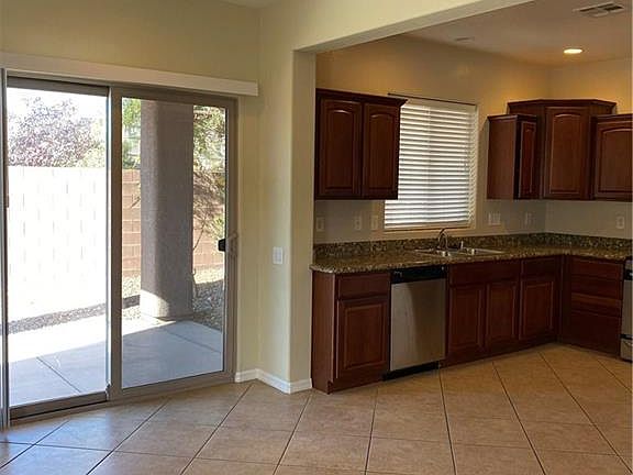 5th image of 6833 Feral Dove St #0
