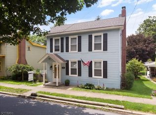 321 Market St, Belvidere, NJ 07823