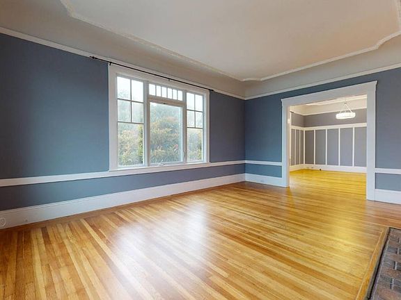 5th image of 597 11th Ave