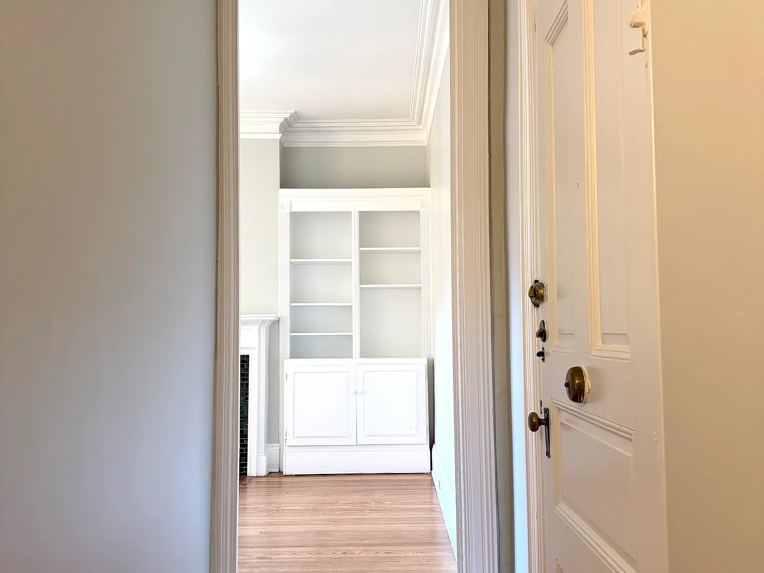 1 bed, 500 sqft, $2,050 — Photo 4