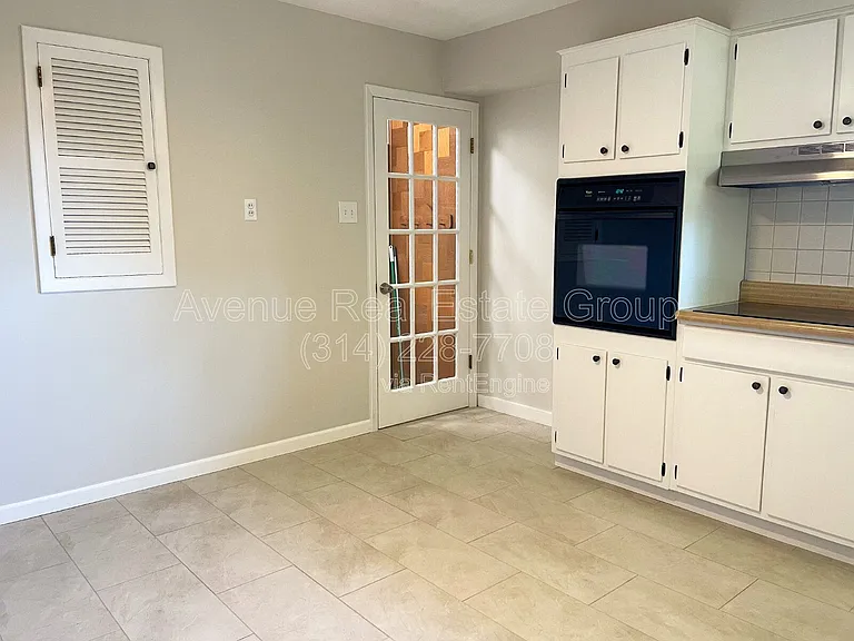 9854 Las Vegas Dr — Photo 6