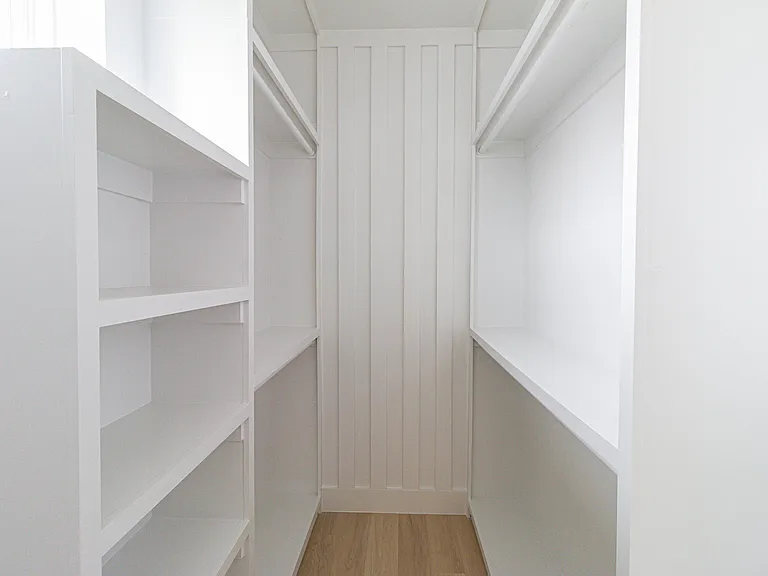 4210 Roseland Ave #101 — Photo 25