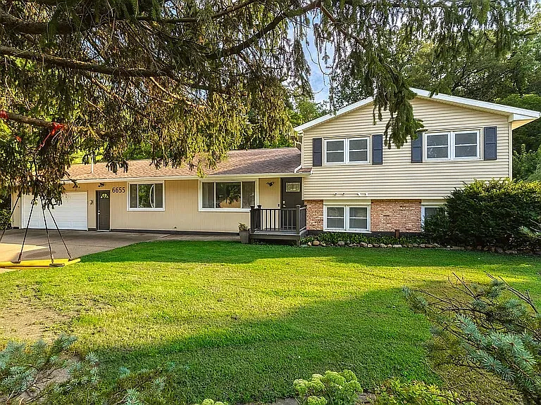 6655 Crow Creek Rd
