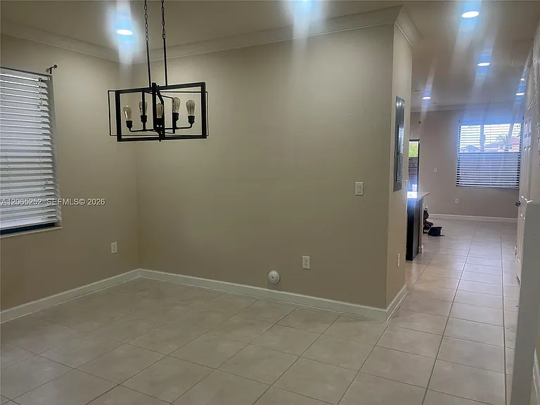 11561 SW 248th Ter #11561 — Photo 4