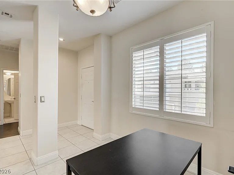 804 Peachy Canyon Cir #201 — Photo 17