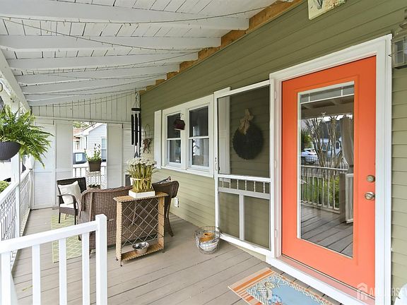 5th image of 111 Bash Rd