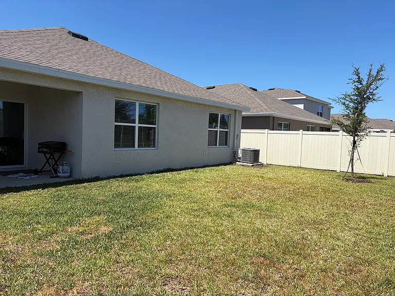 18003 Canopy Pl — Photo 24
