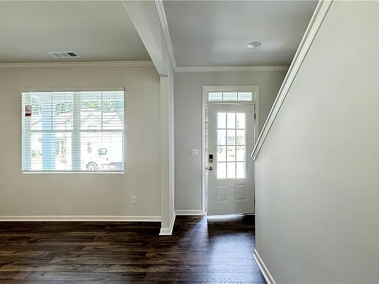 841 Highgrove Way — Photo 4