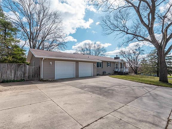 2nd image of 1334 Brenton Dr