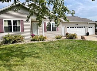 1155 10th St, Jesup, IA 50648