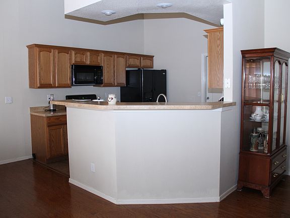 5th image of 6029 Becca Dr