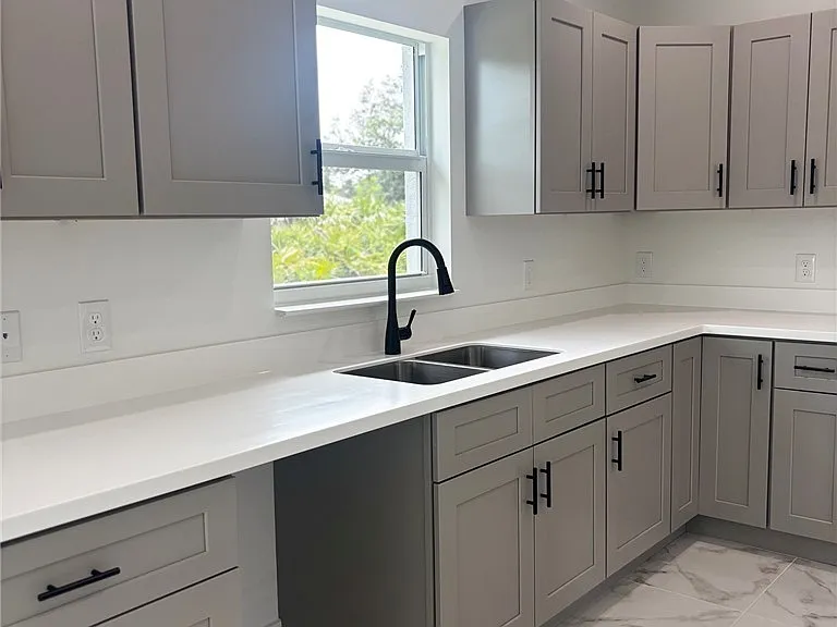 709 Ledge St — Photo 8