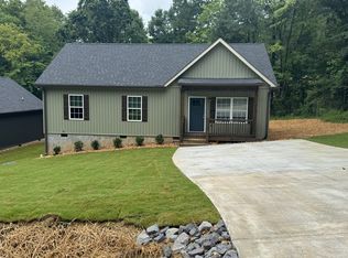 158 Drake Rd, Dalton, GA 30720